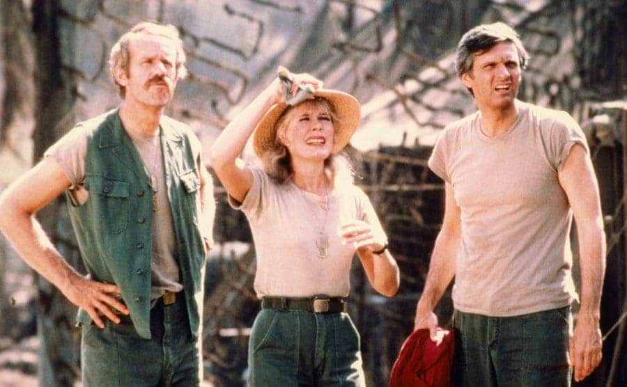 Mike Farrel, Loretta Swit, and Alan Alda in a still from the show.