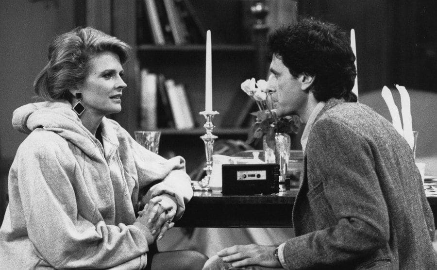 Candice Bergen and Robin Thomas on the set of Murphy Brown