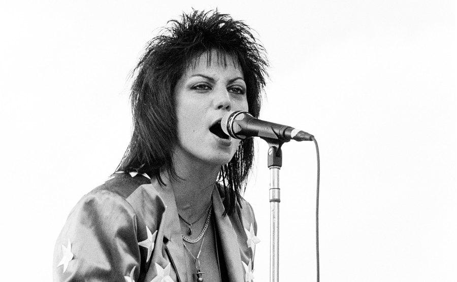 Joan Jett performing at the Beach Boys 4th of July Extravaganza