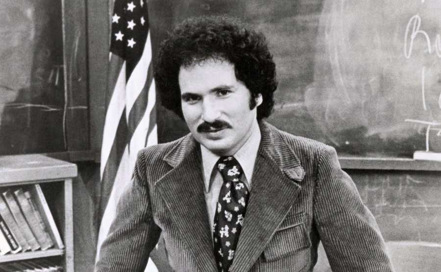 A promotional portrait of Gabe Kaplan for the show.